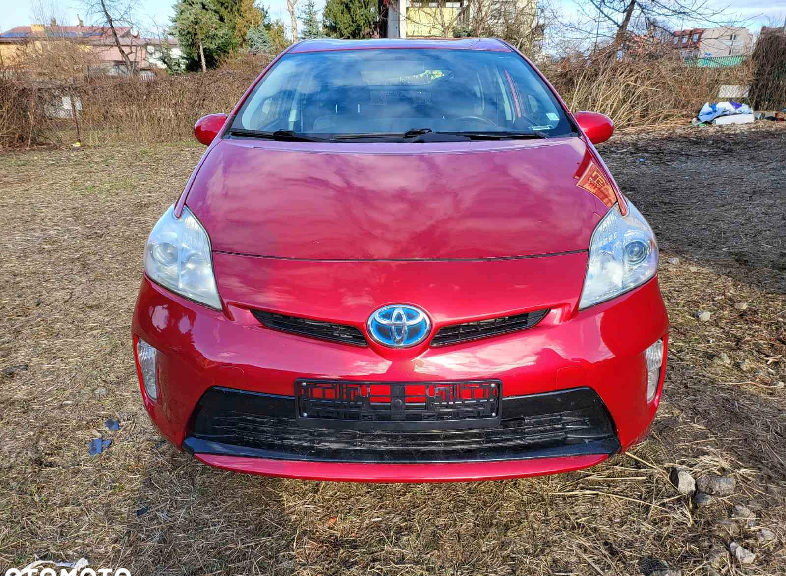 Toyota Prius cena 39900 przebieg: 162000, rok produkcji 2012 z Warszawa małe 46